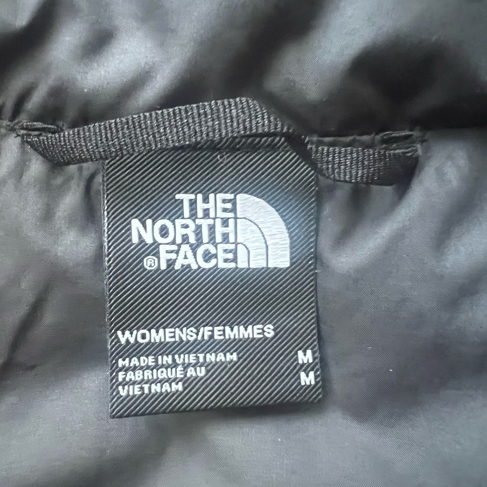 Women’s Northface black vest. Size medium